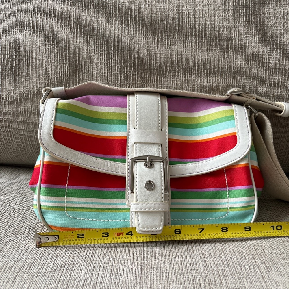 Multi Color Coach Bag with Adjustable Strap - Picture 13 of 15